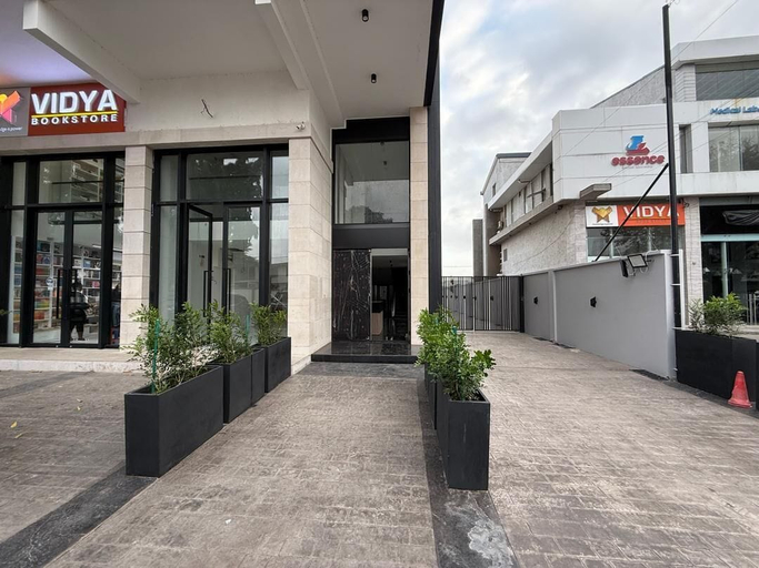 Front of property 5, Swiss Lodge, Labone, Accra