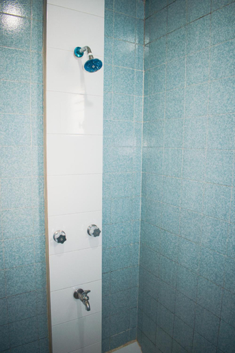 Bathroom 4, Suites del Sol Hotel & Apartments, Mérida