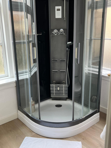 Bathroom, Apothekergaarden Stege stuen mod gardhaven, Vordingborg