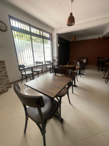 1, Hotel Caiti, Iquique