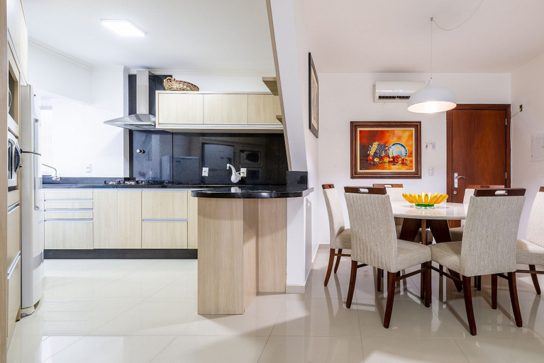 Private kitchen 5, Apt 4min From sea in BC Close to Everything Rta042, Balneário Arroio do Silva
