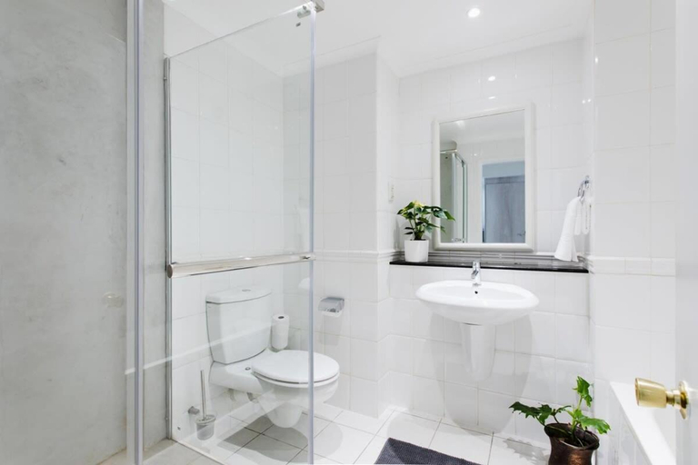 Bathroom, Perfect couples cove, with hotel living comforts!, City of Cape Town