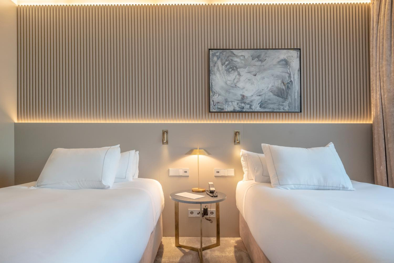 Bedroom 2, Carlemany Girona, Girona