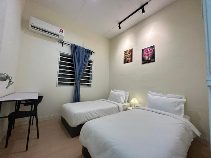 Bedroom 3, WW Hostel 22A Private Shower, Pulau Penang