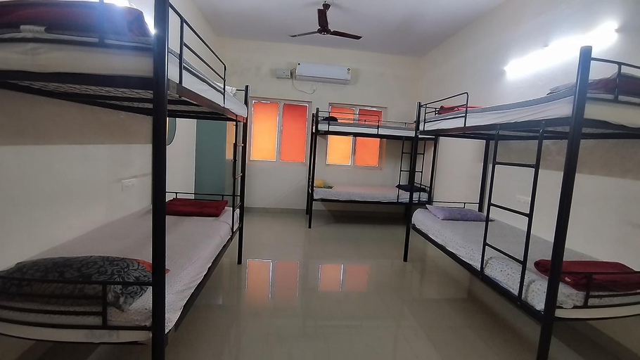 Bedroom 4, HOSTEL Adventure Academy, Y.S.R.