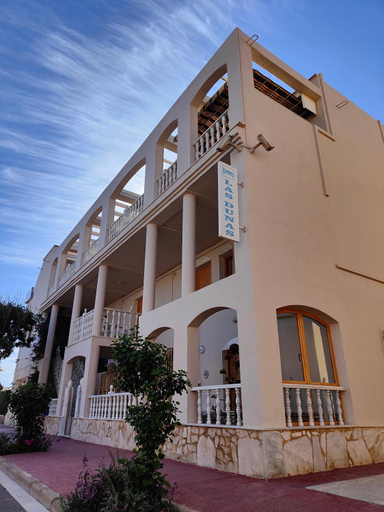 Others 3, Hostal Las Dunas, Almería
