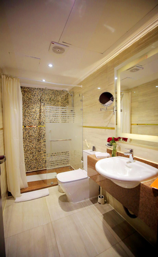 Bathroom 3, Cairo Taj Hotels & Suites - Dokki, Zamalik