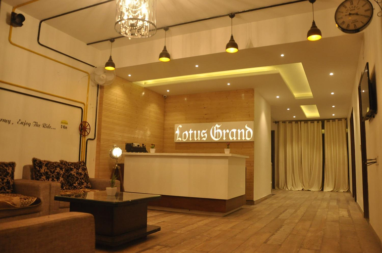 Others 5, Lotus Grand Akm, Solan
