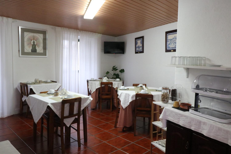 Food & Drinks 4, Residencial Miguel Jose, Estremoz