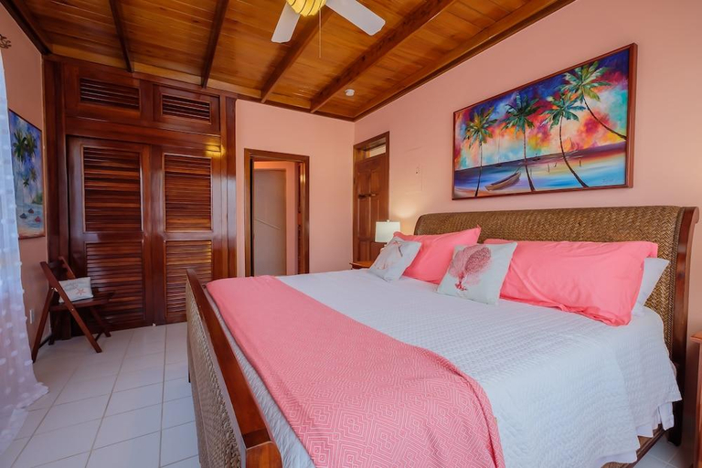 Bedroom 3, Coral Bay Villas - Lionfish Suite