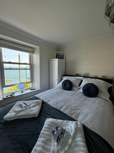 Bedroom 2, What a view Mevagissey, Cornwall