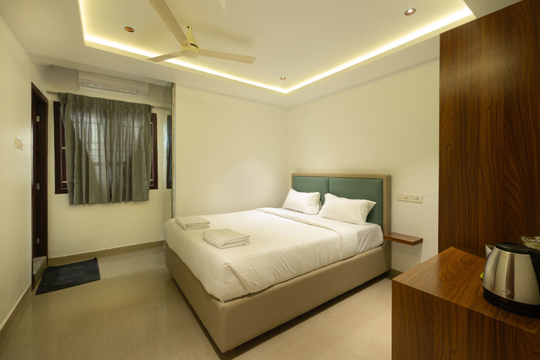 Room 2, Sri Varee Residency, Coimbatore