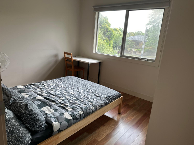 Bedroom 2, Room in Kew East, Melbourne