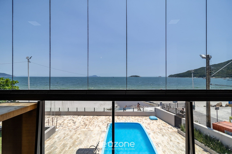 Pool 4, Beautiful Seaside Apartment With Barbecue Rig0102, Florianopolis