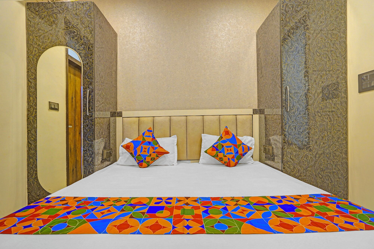 Room 5, FabHotel Shubh Residency, Mathura