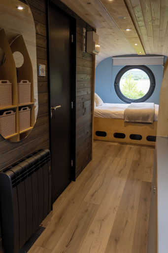 Room 5, Highland Gateway Glamping & Caravanning, Clackmannanshire