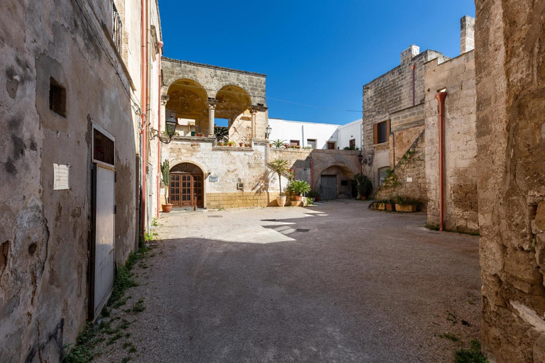 Others 2, B&B Nu Suennu, Taranto