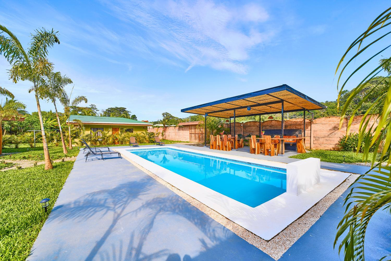 Facilities 4, Villas Ande, Talamanca