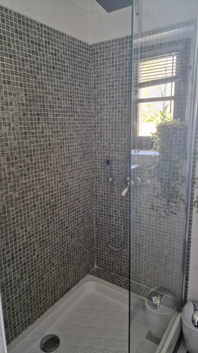 Bathroom 4, Le Mas du Sud, Var