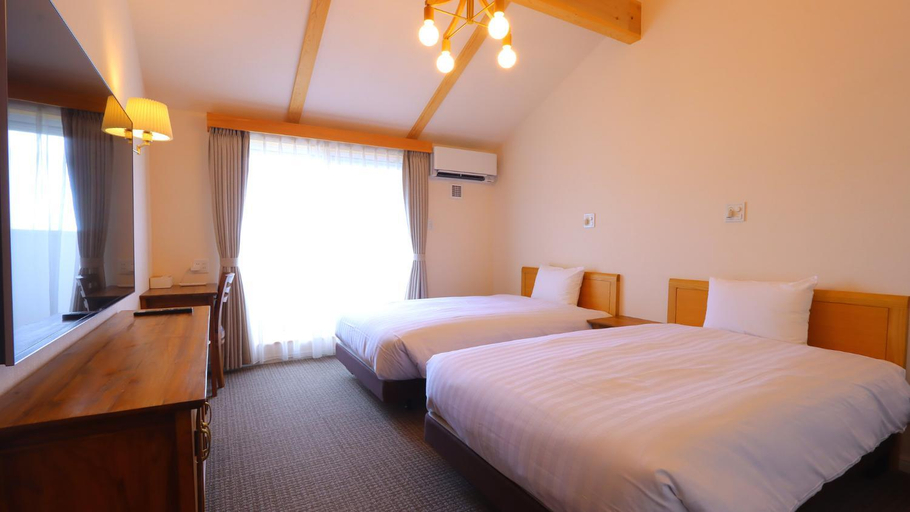 Bedroom 2, Minamiaso Nobara Inn, Minamiaso