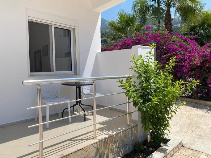 Others 3, Guest house Plazhi Dhermi, Vlorës