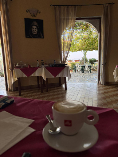Food & Drinks, Domus La Roccia, Sassari