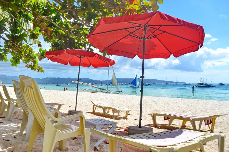 Others 4, Sandals Inn, Malay