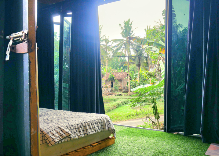 Others 3, Villa Kamar Tamu Minggir, Sleman