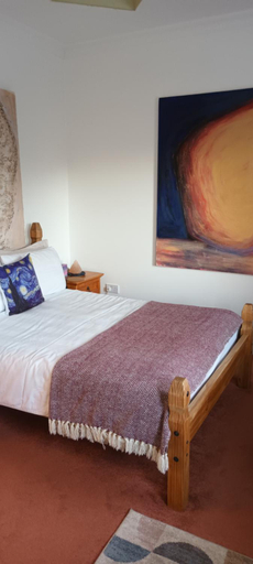 Bedroom 2, Malin Head SolasTobann ArtHouse Room 1 En-suite