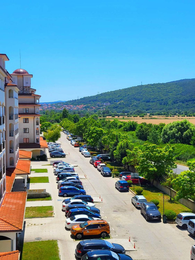 Others 3, Apartment Sunrise, Byala