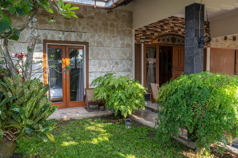 Exterior & Views 2, Villa Osha, Bantul