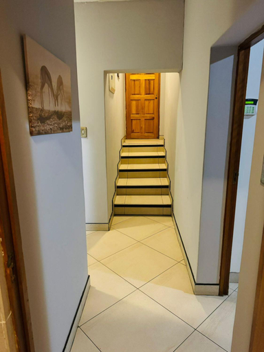 Others 5, Amari Cottage, Ekurhuleni