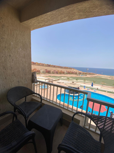 Others 2, Porto Sokhna Island 1 families only, 'Ataqah