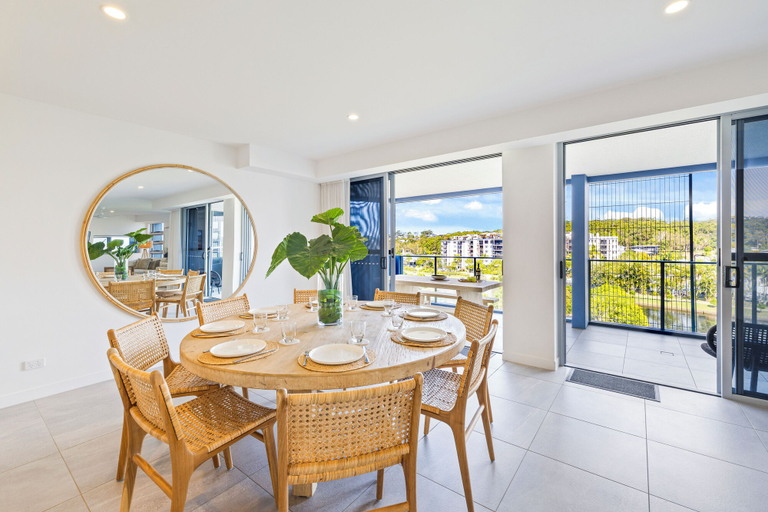 Dining 4, Luxury Coastal Living - Beach Life, Maroochy - Mooloolaba