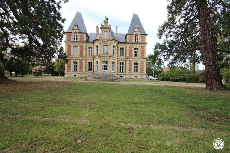 Others 3, Chateau des Metairies, Nièvre