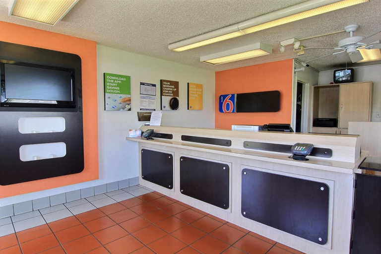 Others 4, Motel 6 Austin, Tx – North Central, Travis