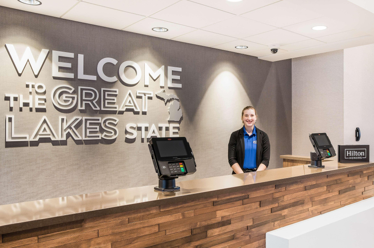 Public Area 2, Hampton Inn & Suites Houghton, Lake Superior