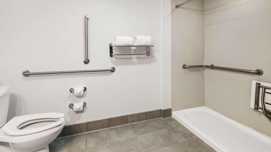 Bathroom 5, Best Western Plus Gallup Inn & Suites, McKinley