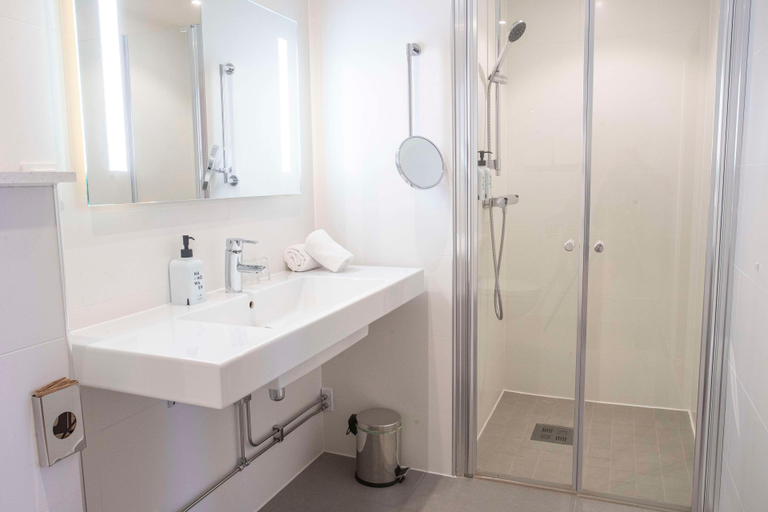 Bathroom 5, Scandic Star Lund, Lund