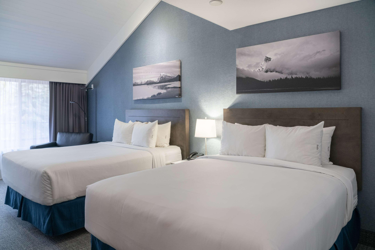 Bedroom 4, Red Carpet Inn, Division No. 15