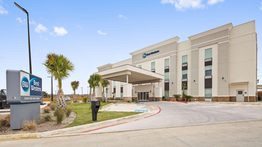 Exterior & Views 2, Best Western Green Oak Inn & Suites, Wilson