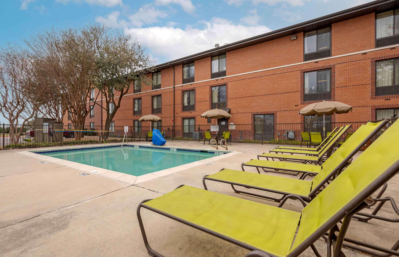 Sport & Beauty 5, Extended Stay America - Austin - Metro, Travis