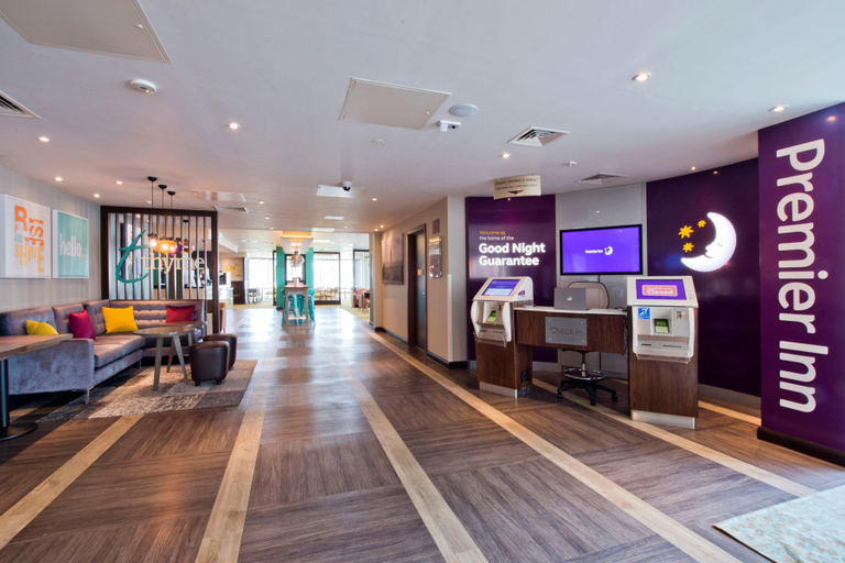 Public Area, Premier Inn Leeds Cc - Whitehall Road, Leeds
