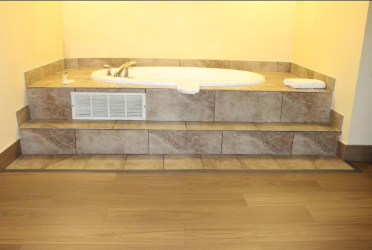 Bathroom 4, Days Inn by Wyndham Budd Lake, Morris