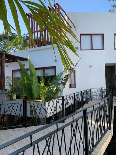 Others 5, Luana Suites- Suite Maya, José Azueta