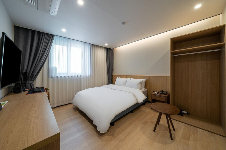Bedroom 2, Cheonan Ct Hotel, Cheonan