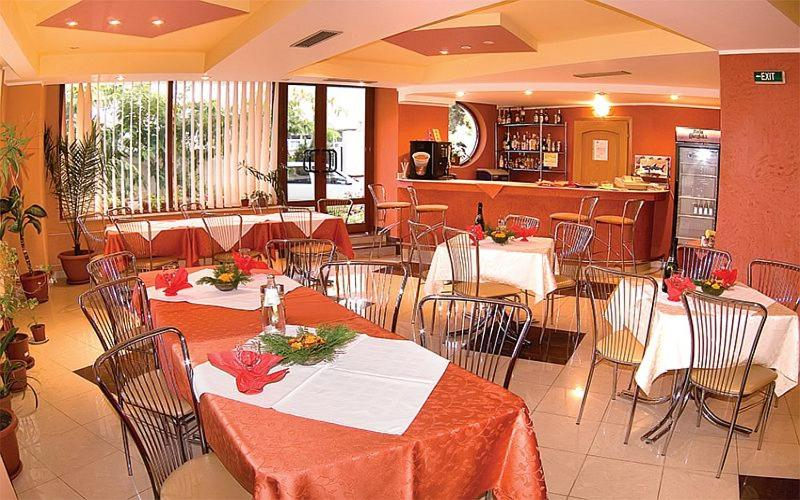 Food & Drinks, HOTEL PHILOXENIA, Tuzla