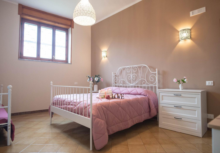 Others 3, Il vicolo suite rooms, Salerno