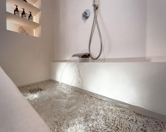 Others 5, allegra suites, La Spezia