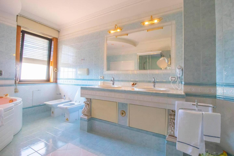 Bedroom 4, Sonevi Rooms, Napoli